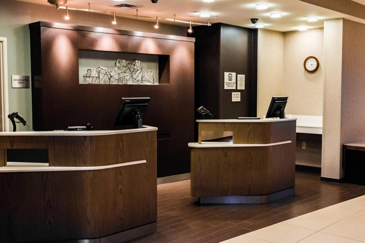 Courtyard By Marriott Lafayette Hotell Exteriör bild