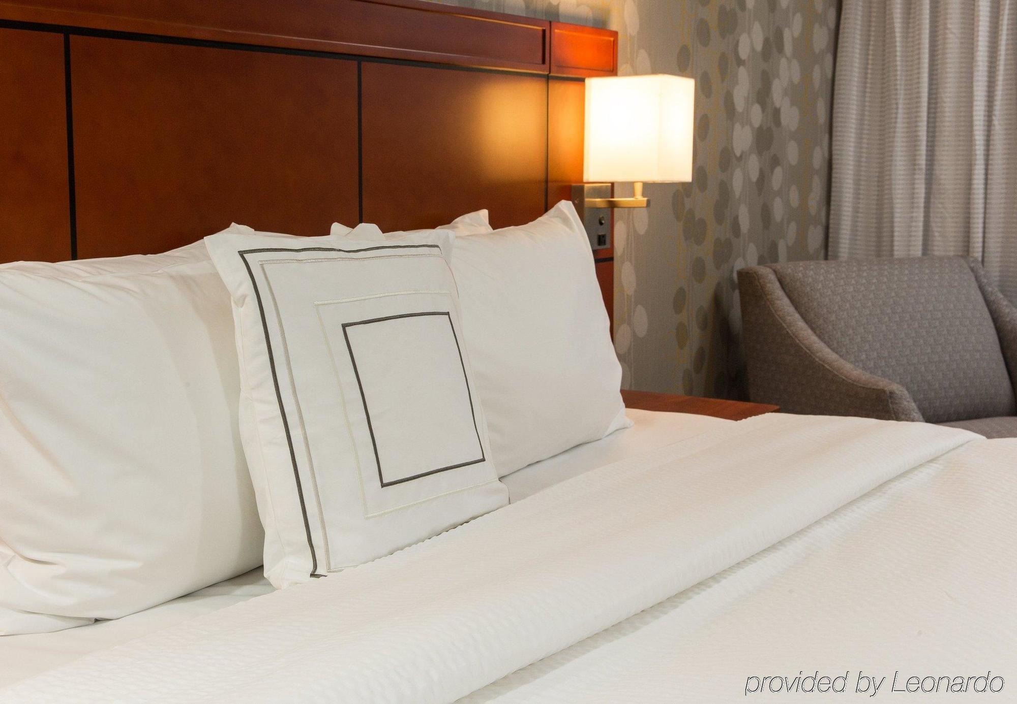 Courtyard By Marriott Lafayette Hotell Exteriör bild