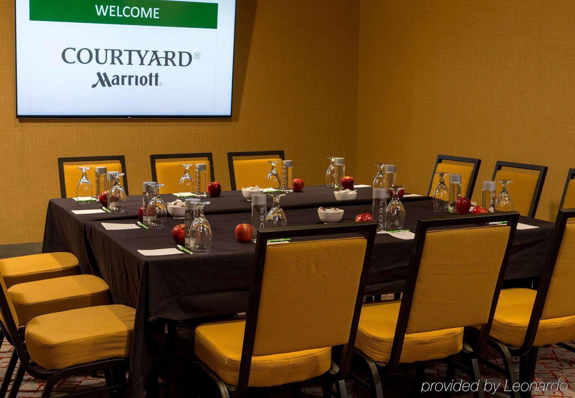 Courtyard By Marriott Lafayette Hotell Exteriör bild